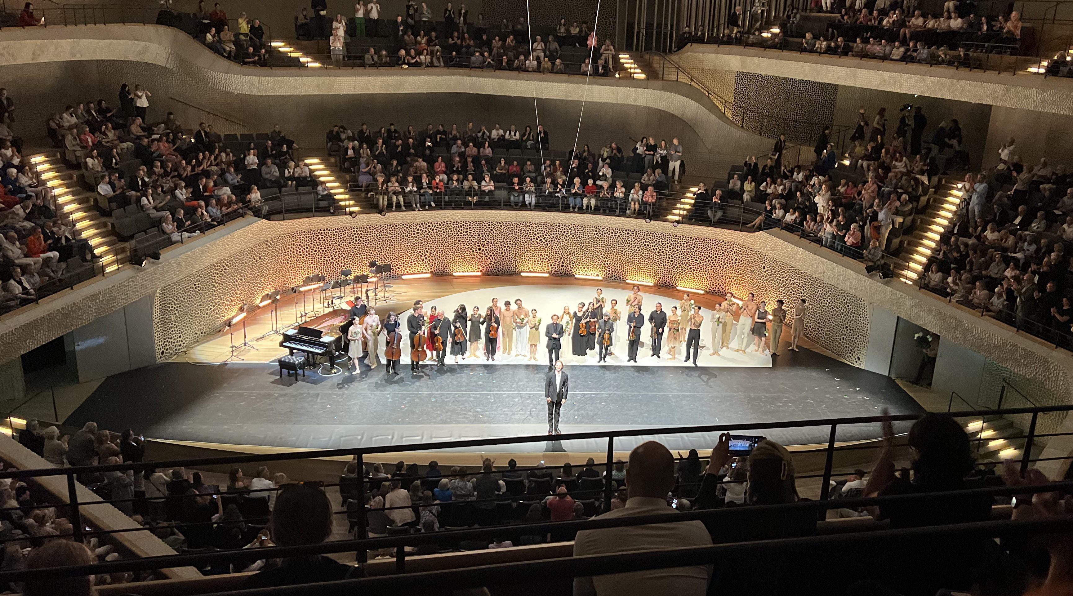 A Fifth Season of Hope: Edvin Revazov’s Ballet to Music by Leon Gurvitch Triumphs at the Elbphilharmonie